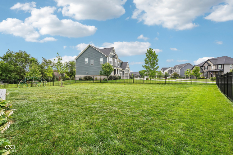 Listing Image 73