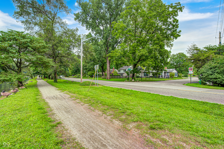 Listing Image 54