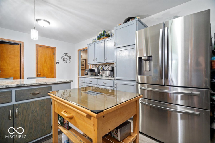 Listing Image 13