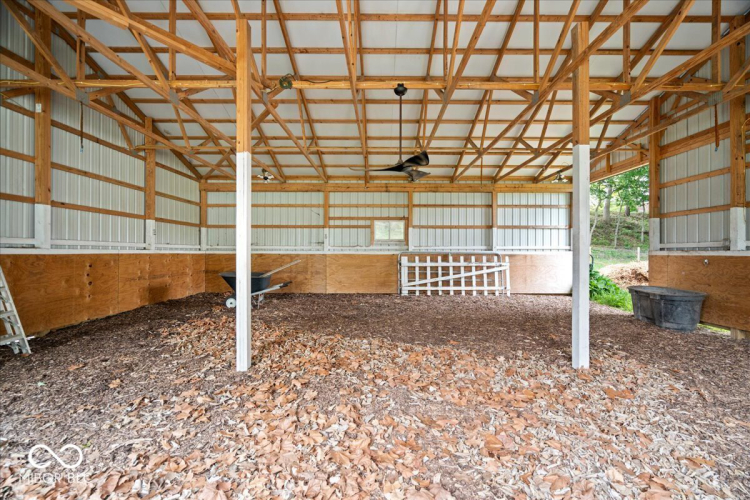 Listing Image 33