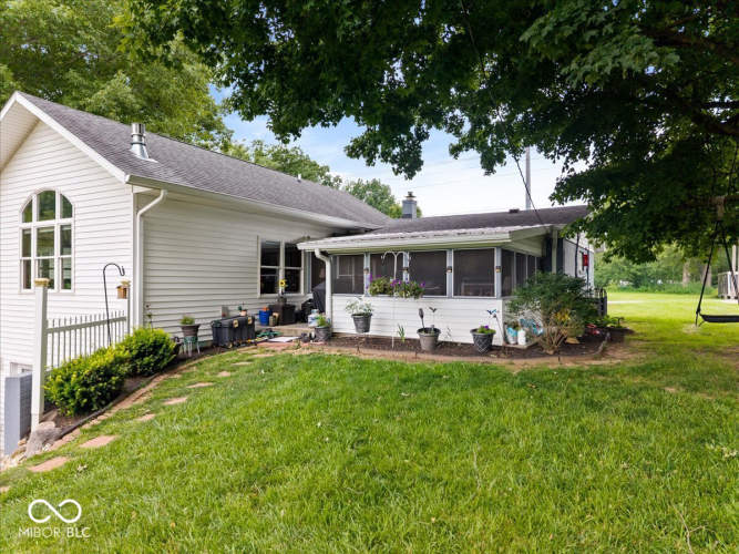 Listing Image 38
