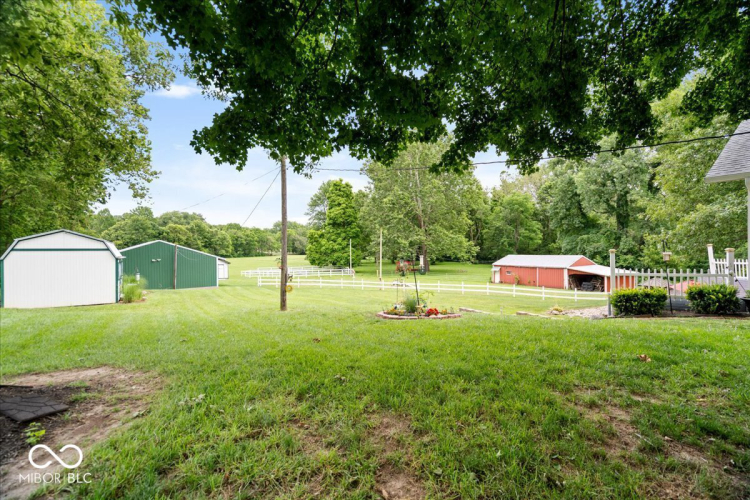 Listing Image 46