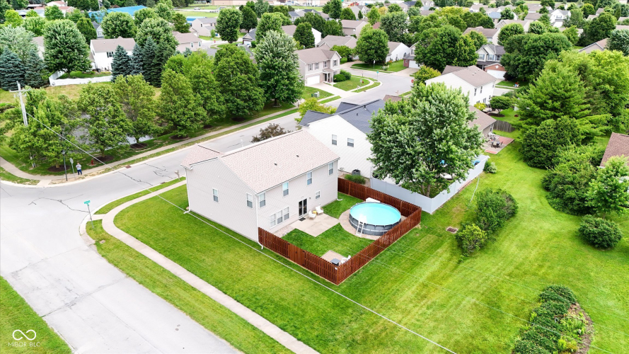 Listing Image 52