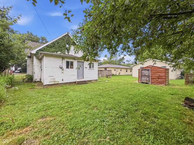 Listing Image 11