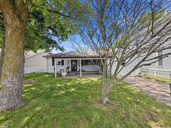 Listing Image 6