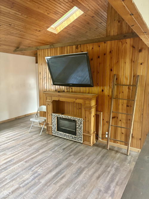 Listing Image 25