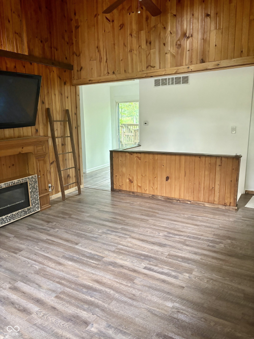 Listing Image 26