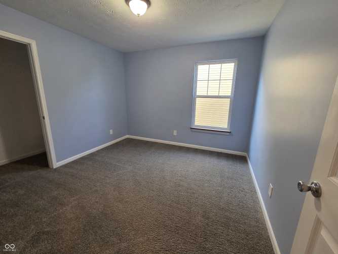 Listing Image 28