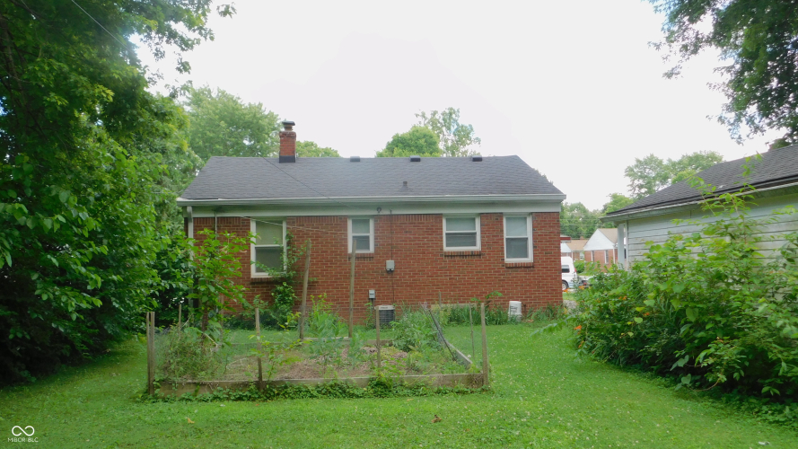Listing Image 20