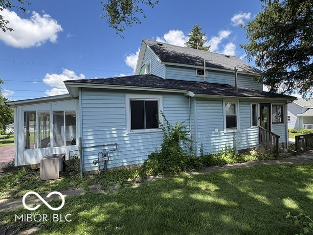 Listing Image 10