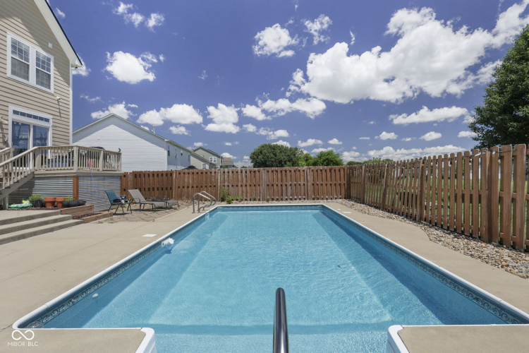Listing Image 47