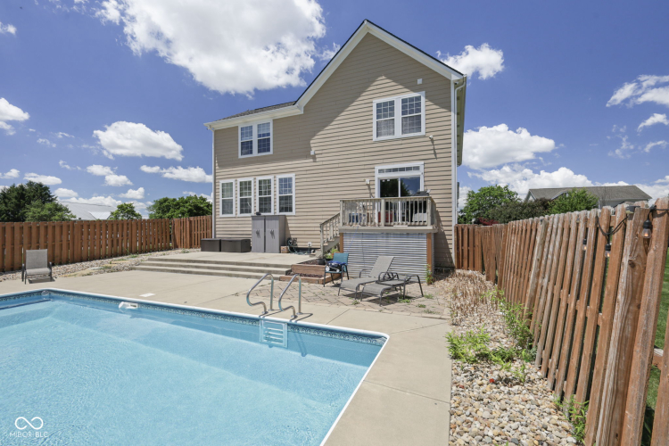 Listing Image 50