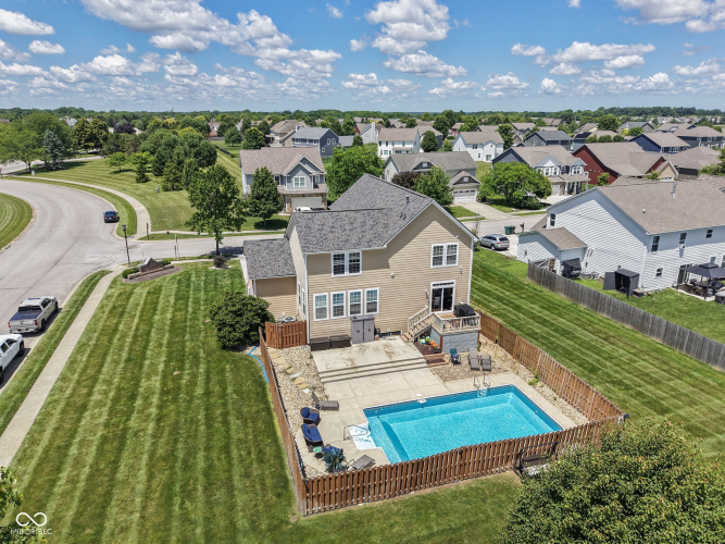 Listing Image 52