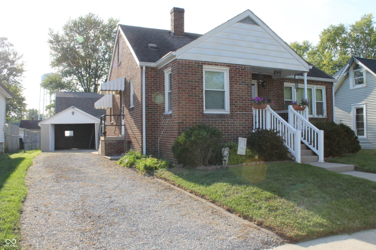 Listing Image 3