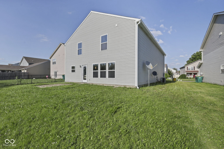 Listing Image 36