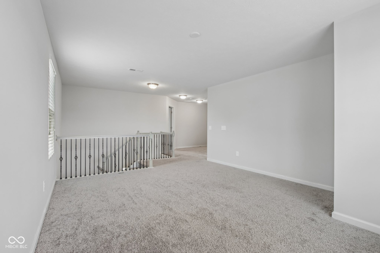 Listing Image 37