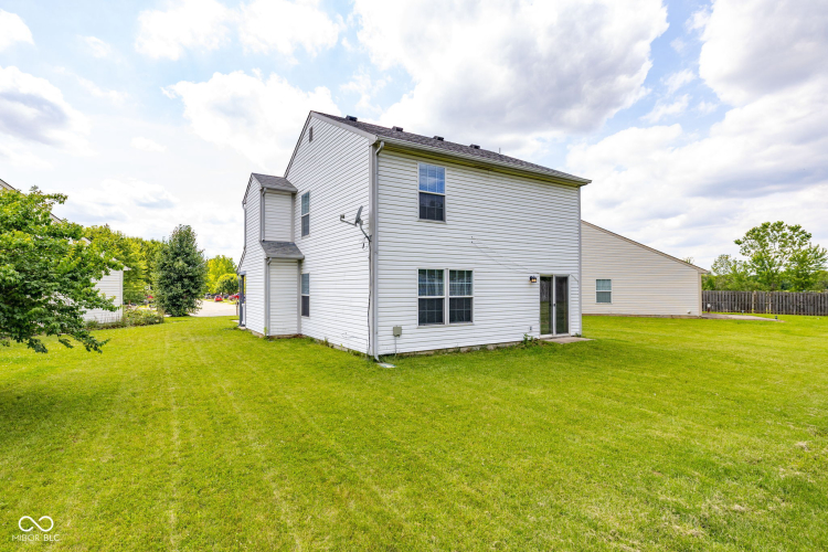 Listing Image 25