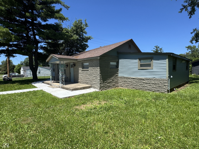 Listing Image 6