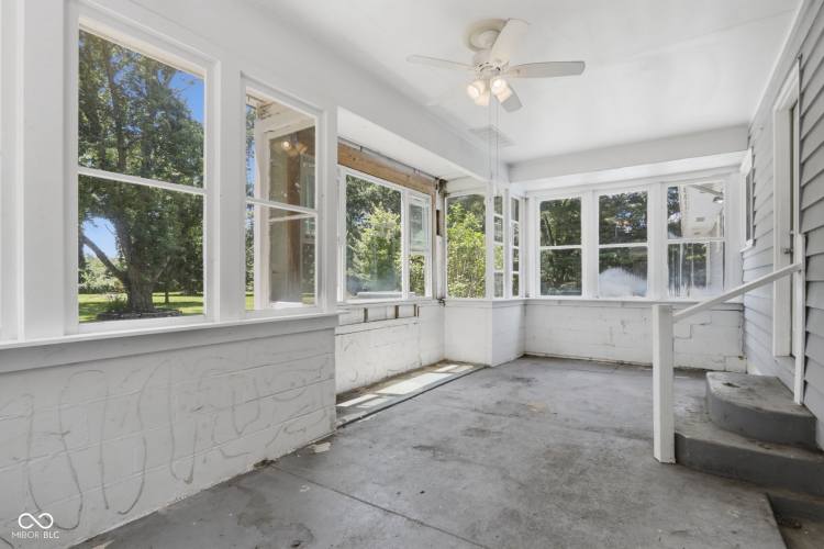 Listing Image 29