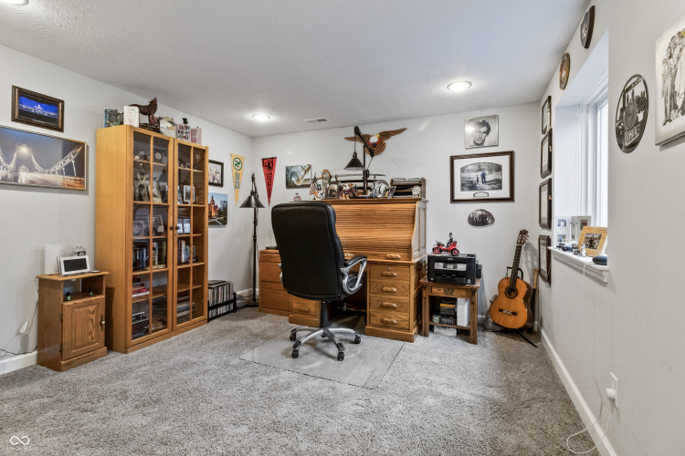 Listing Image 61