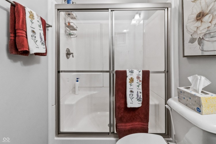 Listing Image 65