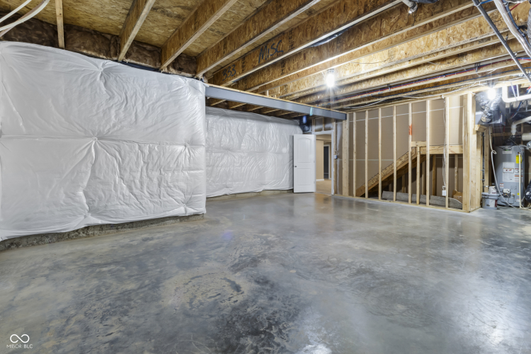 Listing Image 47