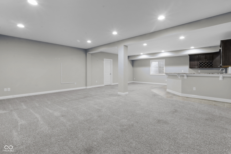 Listing Image 54