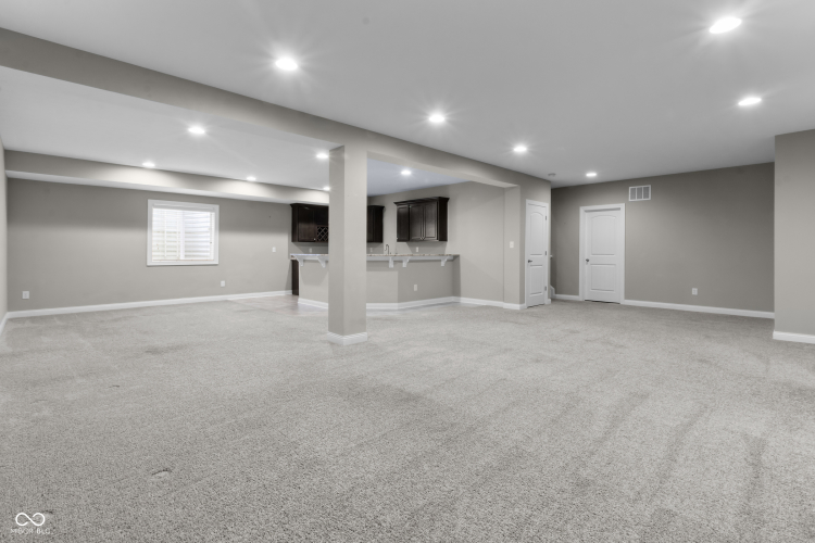Listing Image 55