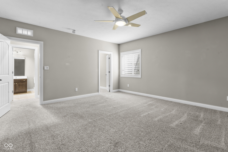 Listing Image 58