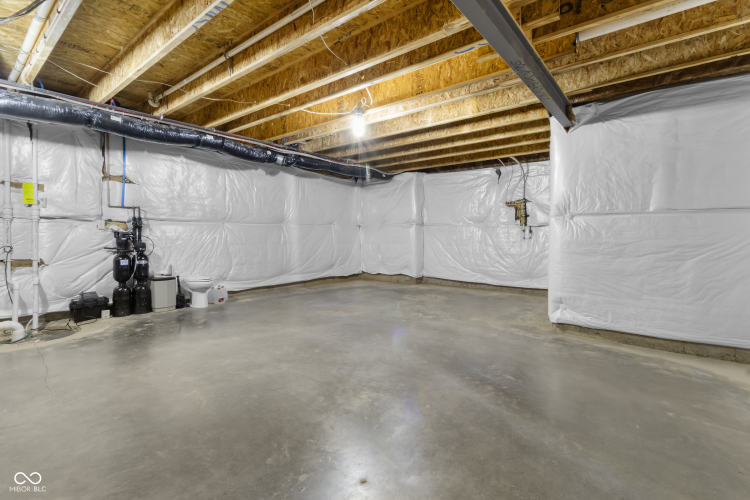 Listing Image 71