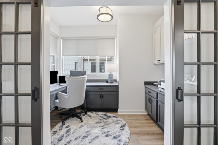 Listing Image 22