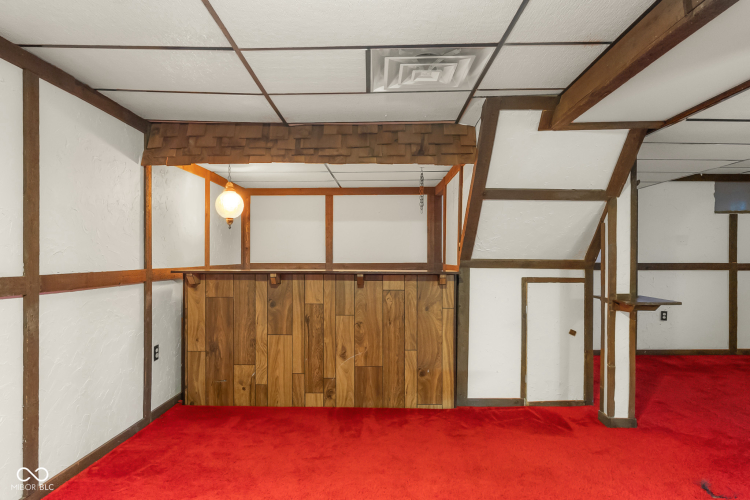 Listing Image 44