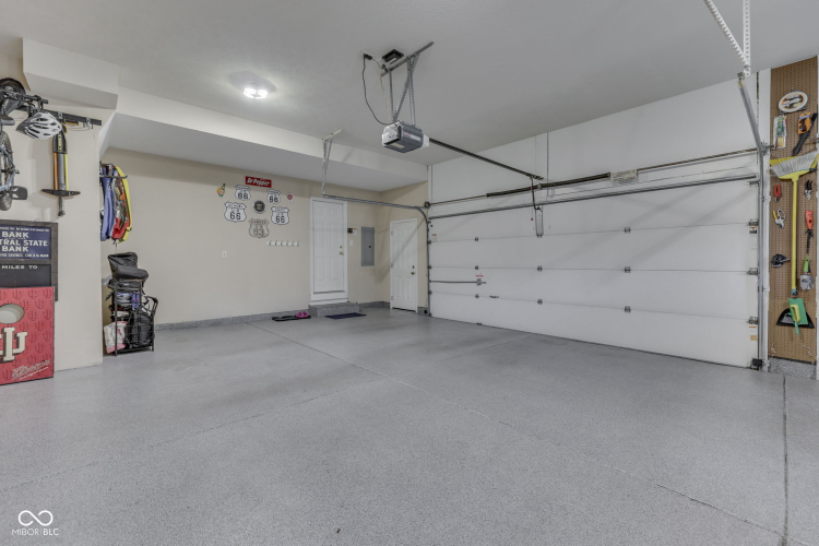 Listing Image 72