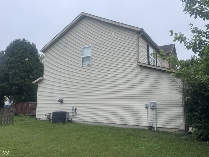 Listing Image 23