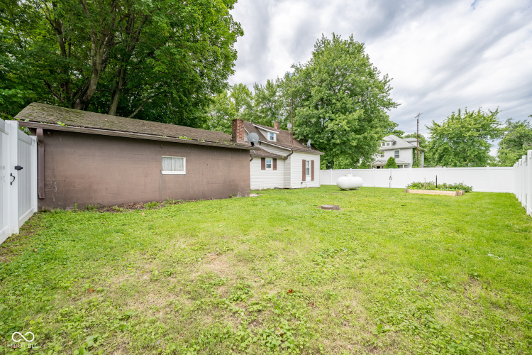 Listing Image 23
