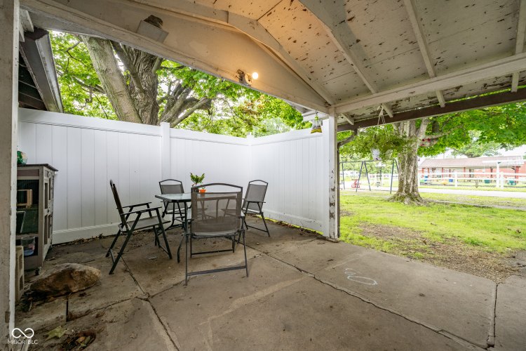 Listing Image 28