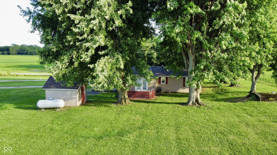 Listing Image 9