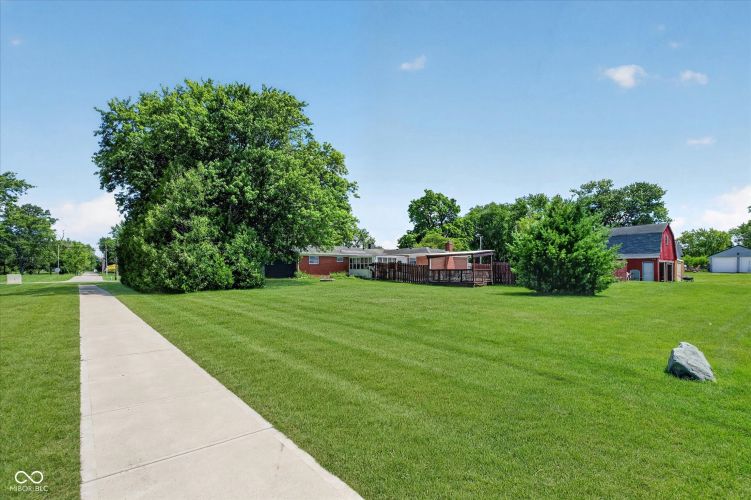 Listing Image 32