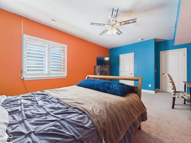 Listing Image 55