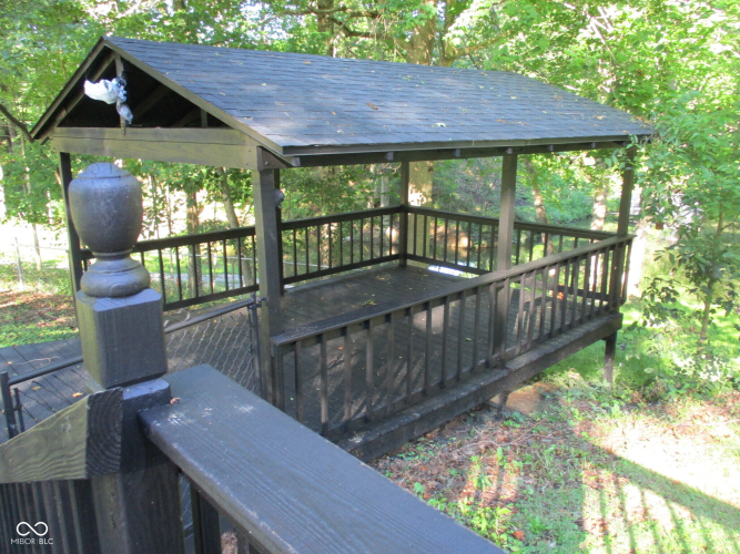 Listing Image 18