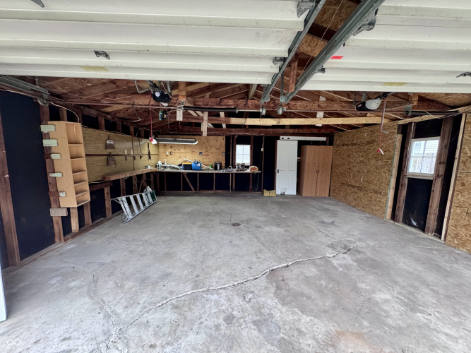 Listing Image 27