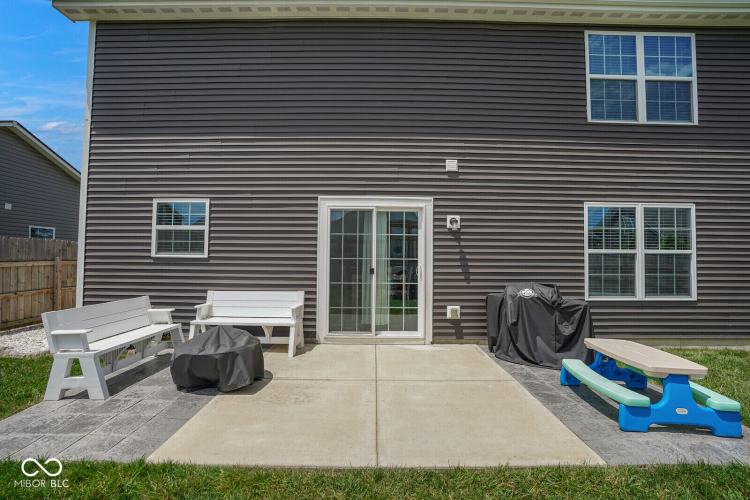 Listing Image 57