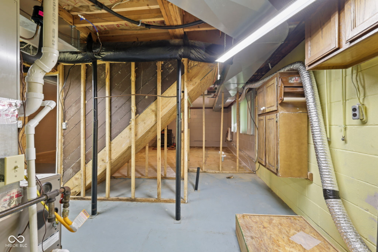 Listing Image 45