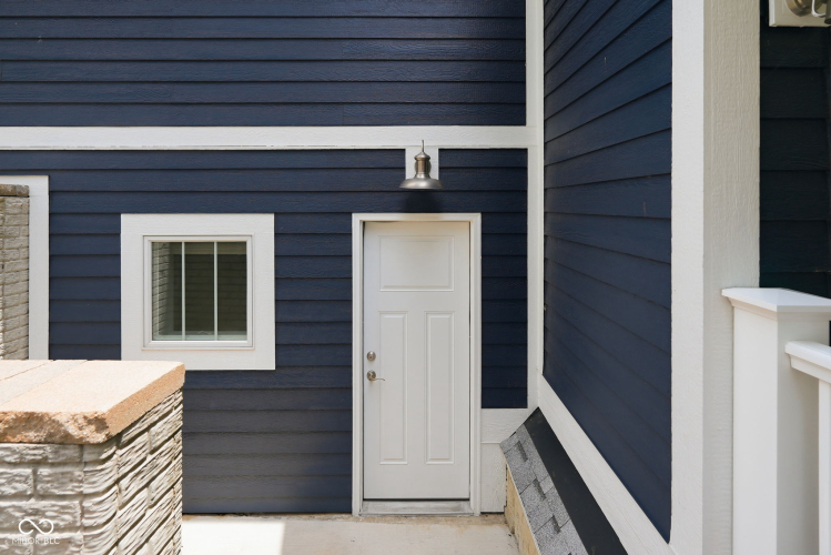 Listing Image 59