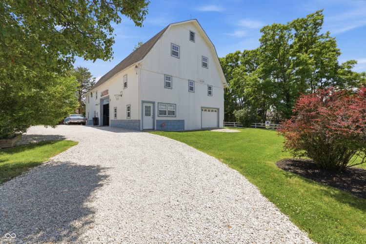Listing Image 68