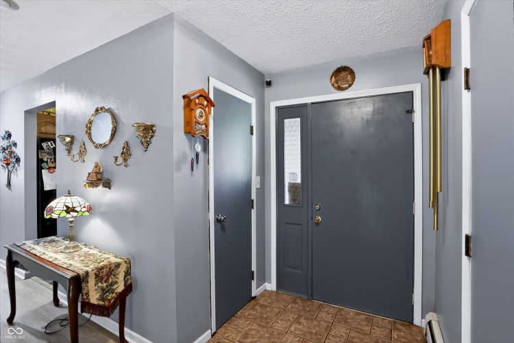 Listing Image 27