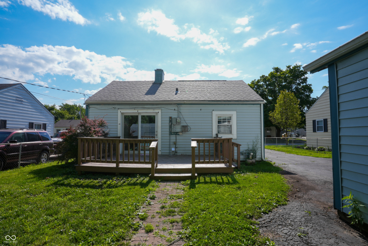 Listing Image 17