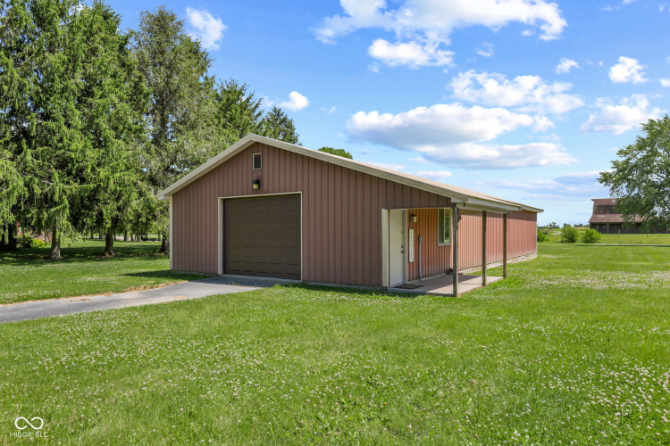Listing Image 33