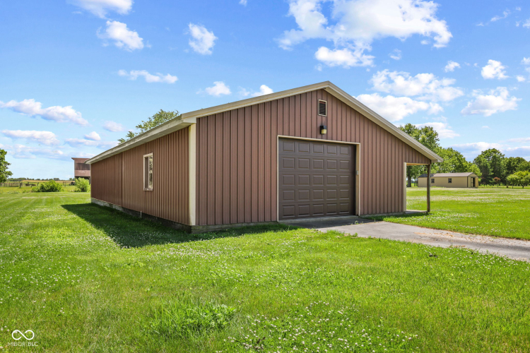 Listing Image 34