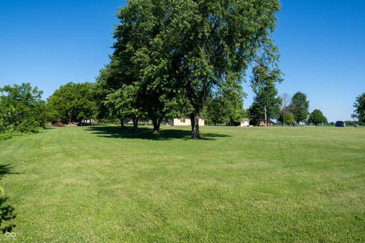 Listing Image 48
